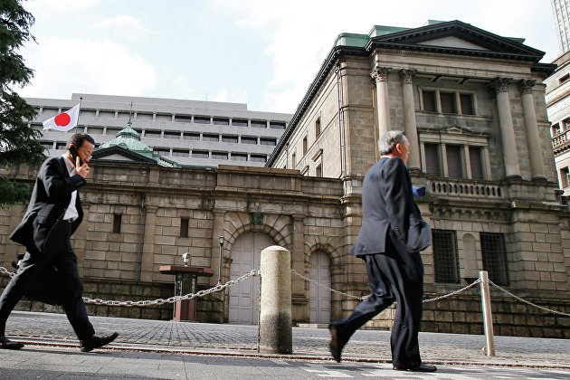 Член правления Банка Японии Накамура пообещал сохранять низкие процентные ставки