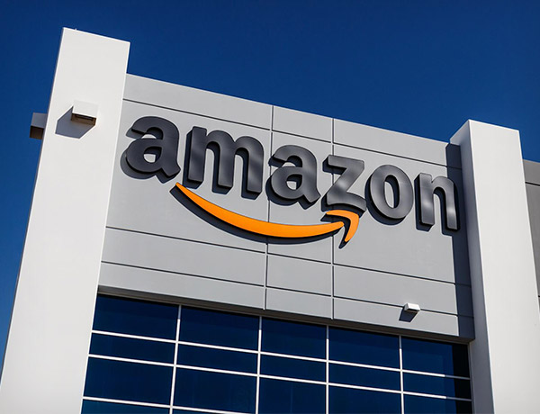 Amazon планирует уволить 10 тысяч сотрудников